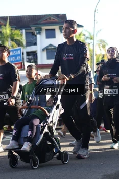 Runner Photo 1682668