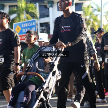 Runner Photo 1682671