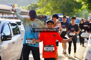 Runner Photo 1682699
