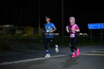 Runner Photo 1682731