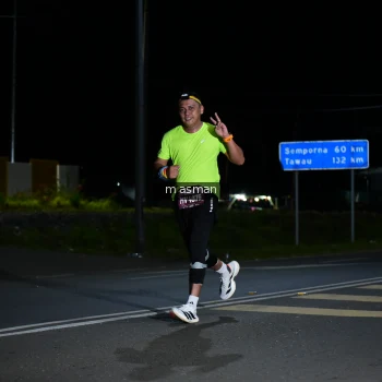 Runner Photo 1682754