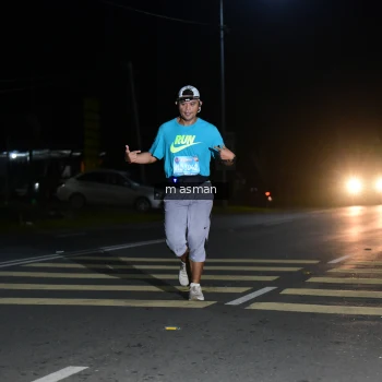 Runner Photo 1682760