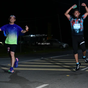 Runner Photo 1682796
