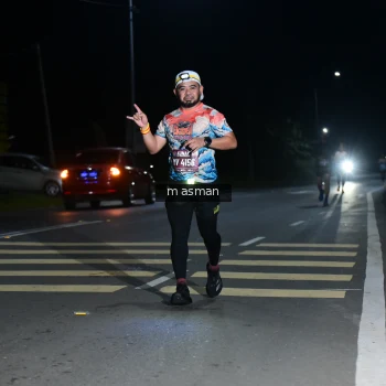 Runner Photo 1682839