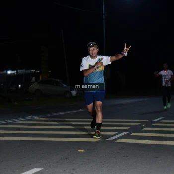 Runner Photo 1682885
