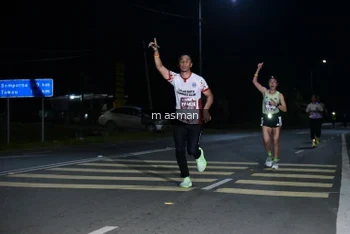 Runner Photo 1682889