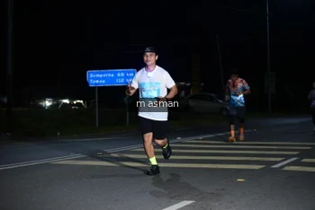 Runner Photo 1682908