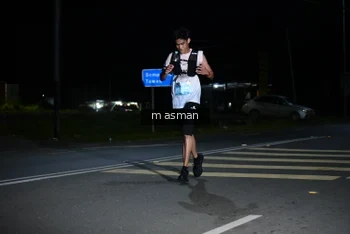 Runner Photo 1682921