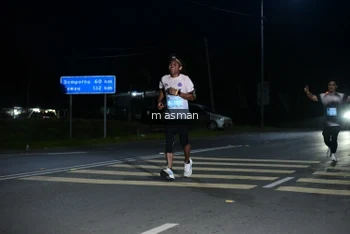 Runner Photo 1682967