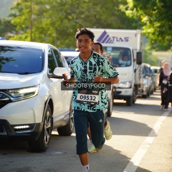 Runner Photo 1683033