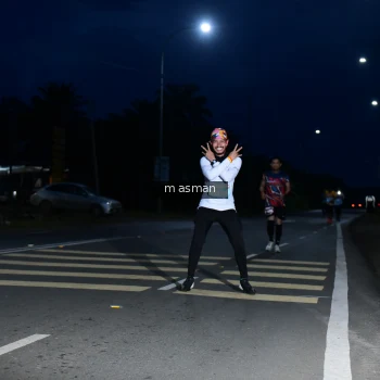 Runner Photo 1683198