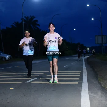 Runner Photo 1683320