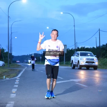 Runner Photo 1683338