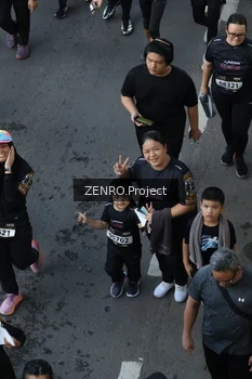 Runner Photo 1683424