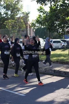 Runner Photo 1683441