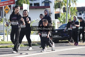 Runner Photo 1683476