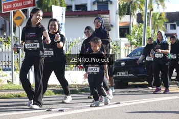 Runner Photo 1683477