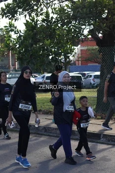 Runner Photo 1683528