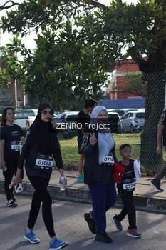 Runner Photo 1683531