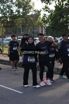 Runner Photo 1683543