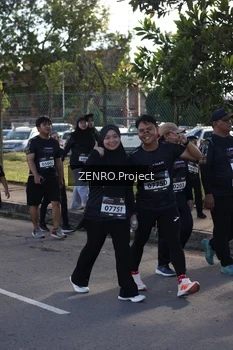 Runner Photo 1683545