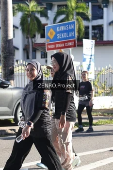 Runner Photo 1683550