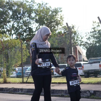 Runner Photo 1683565