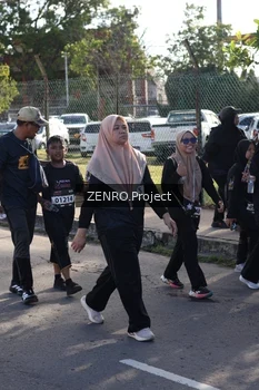 Runner Photo 1683579