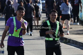 Runner Photo 1683654