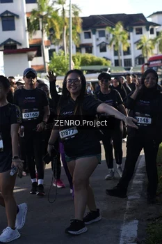 Runner Photo 1683676