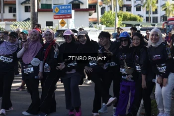 Runner Photo 1683686
