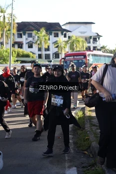 Runner Photo 1683703