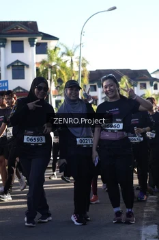 Runner Photo 1683731