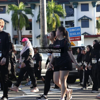 Runner Photo 1683753