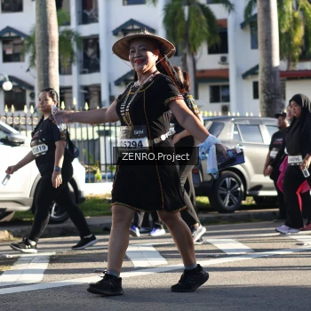 Runner Photo 1683780