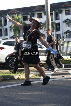 Runner Photo 1683793