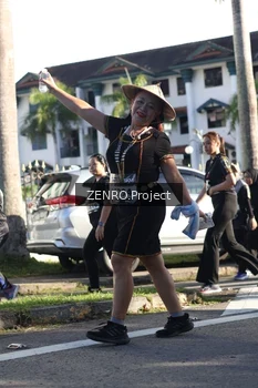Runner Photo 1683798