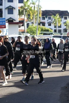 Runner Photo 1683803