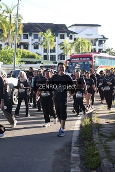 Runner Photo 1683808