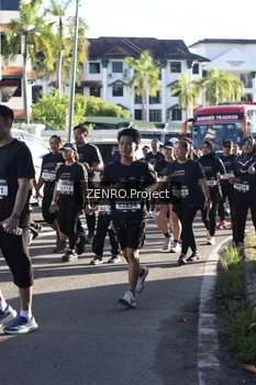 Runner Photo 1683809