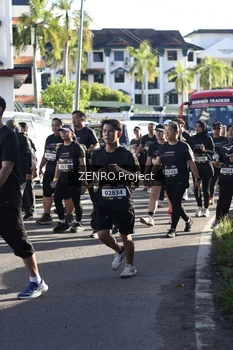 Runner Photo 1683811