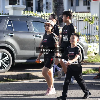 Runner Photo 1683817