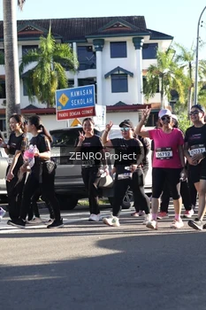 Runner Photo 1683835