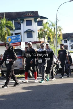 Runner Photo 1683857