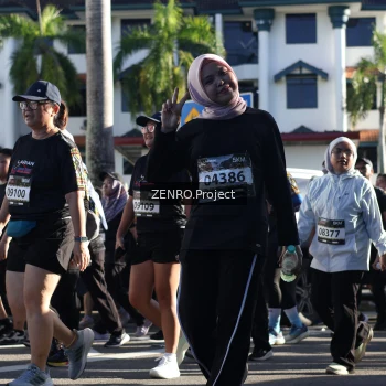 Runner Photo 1683883