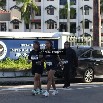 Runner Photo 1683884