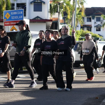 Runner Photo 1683970