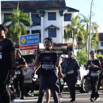 Runner Photo 1684004