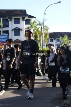 Runner Photo 1684055
