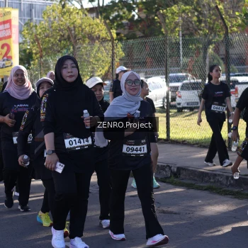 Runner Photo 1684073